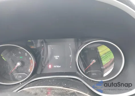 2018 Jeep Compass Sun And Wheel Fwd z USA, uszkodzony, nr VIN 3C4NJCBB9JT461897